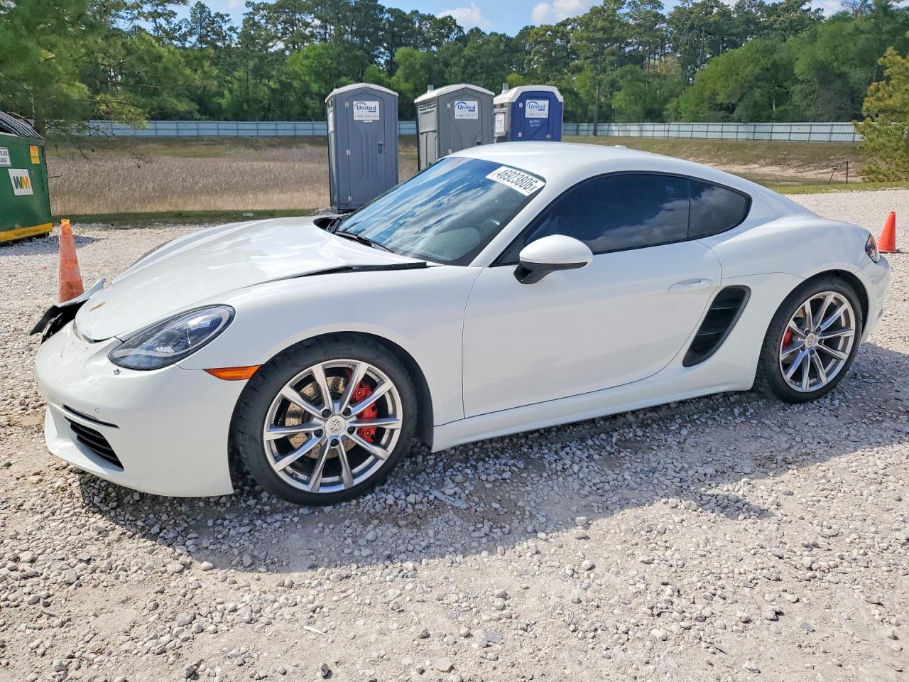 Salvage Porsche Cayman Image