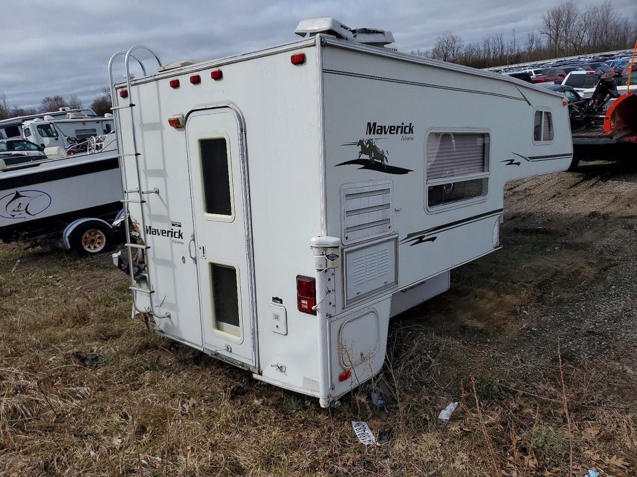 Palomino Truckcamp
