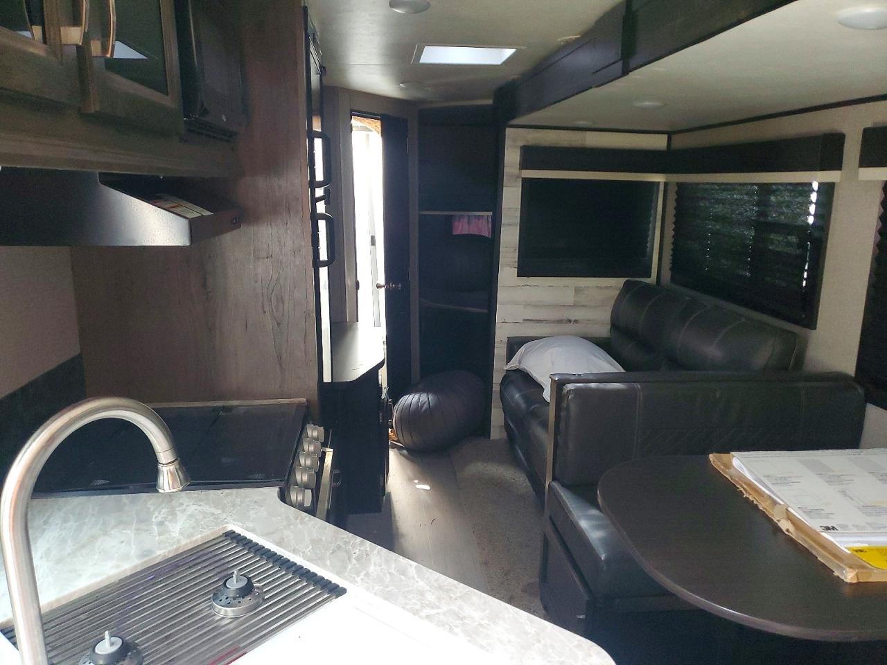 Jayco Jay Feathe