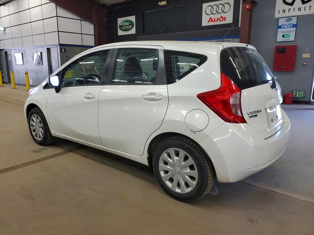 Nissan Versa Sv