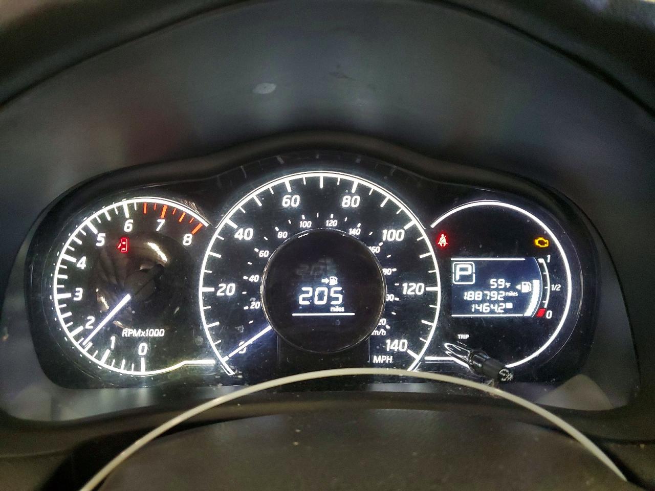 Nissan Versa Sv