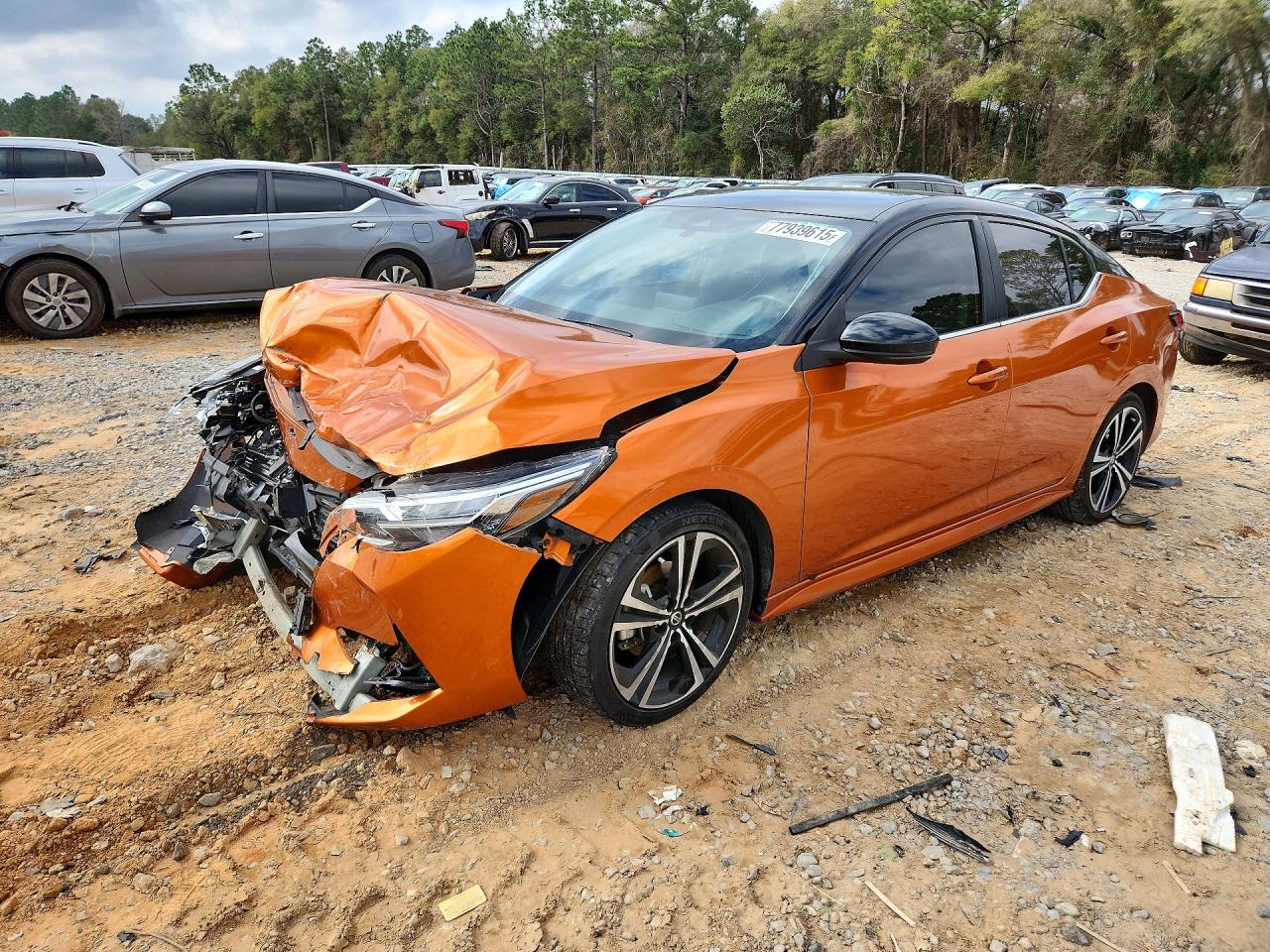 Salvage Nissan Sentra Image
