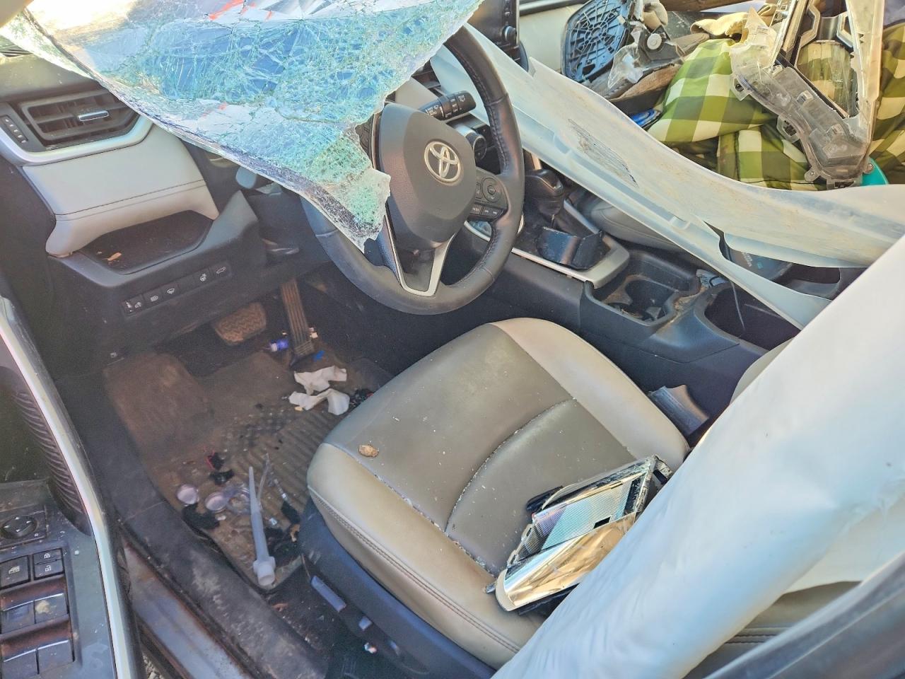 Toyota RAV4 Xle Premium