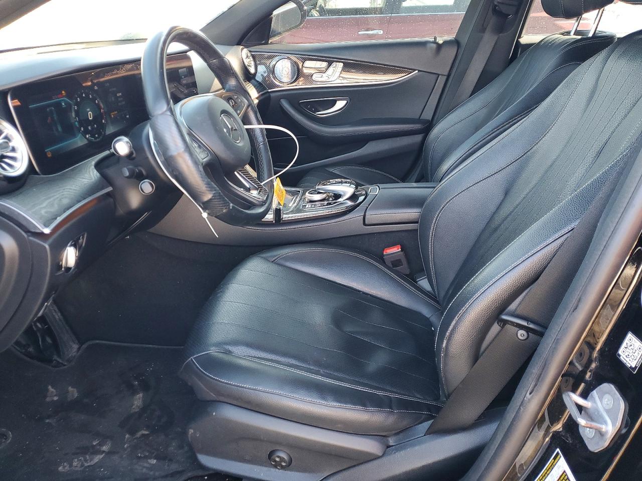 Mercedes-Benz E-Class 300 4matic