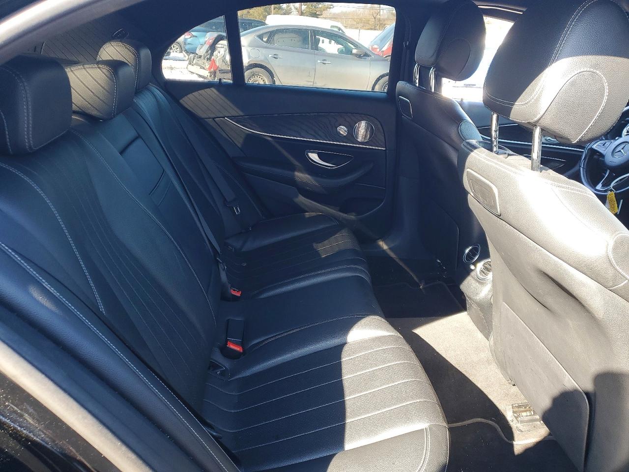 Mercedes-Benz E-Class 300 4matic