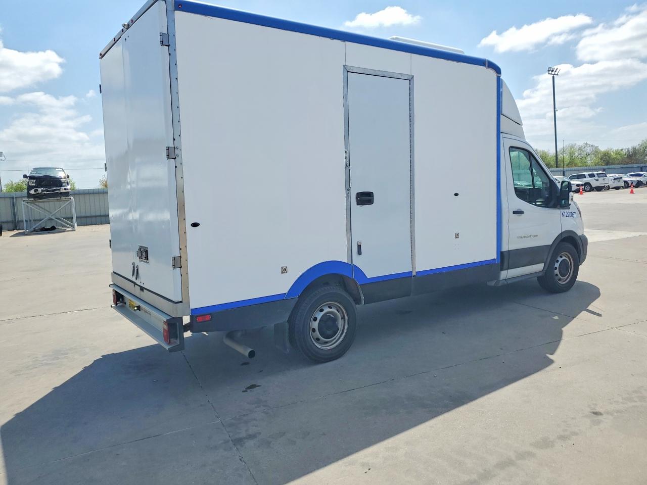 Ford Transit T-350