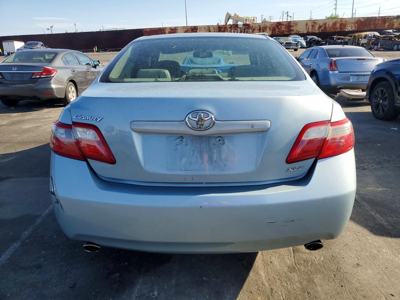 Toyota Camry Xle V6