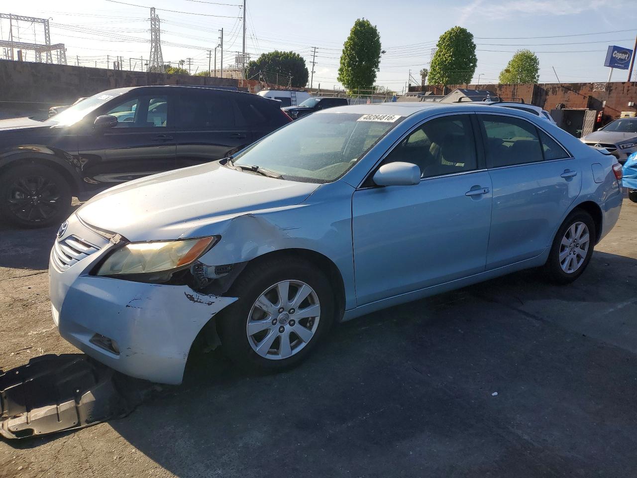 Salvage Toyota Camry Image
