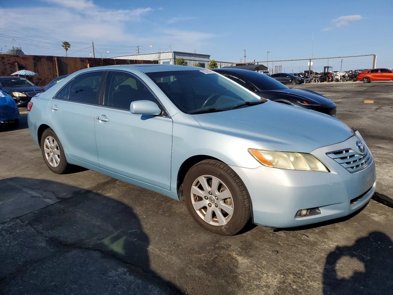 Toyota Camry Xle V6