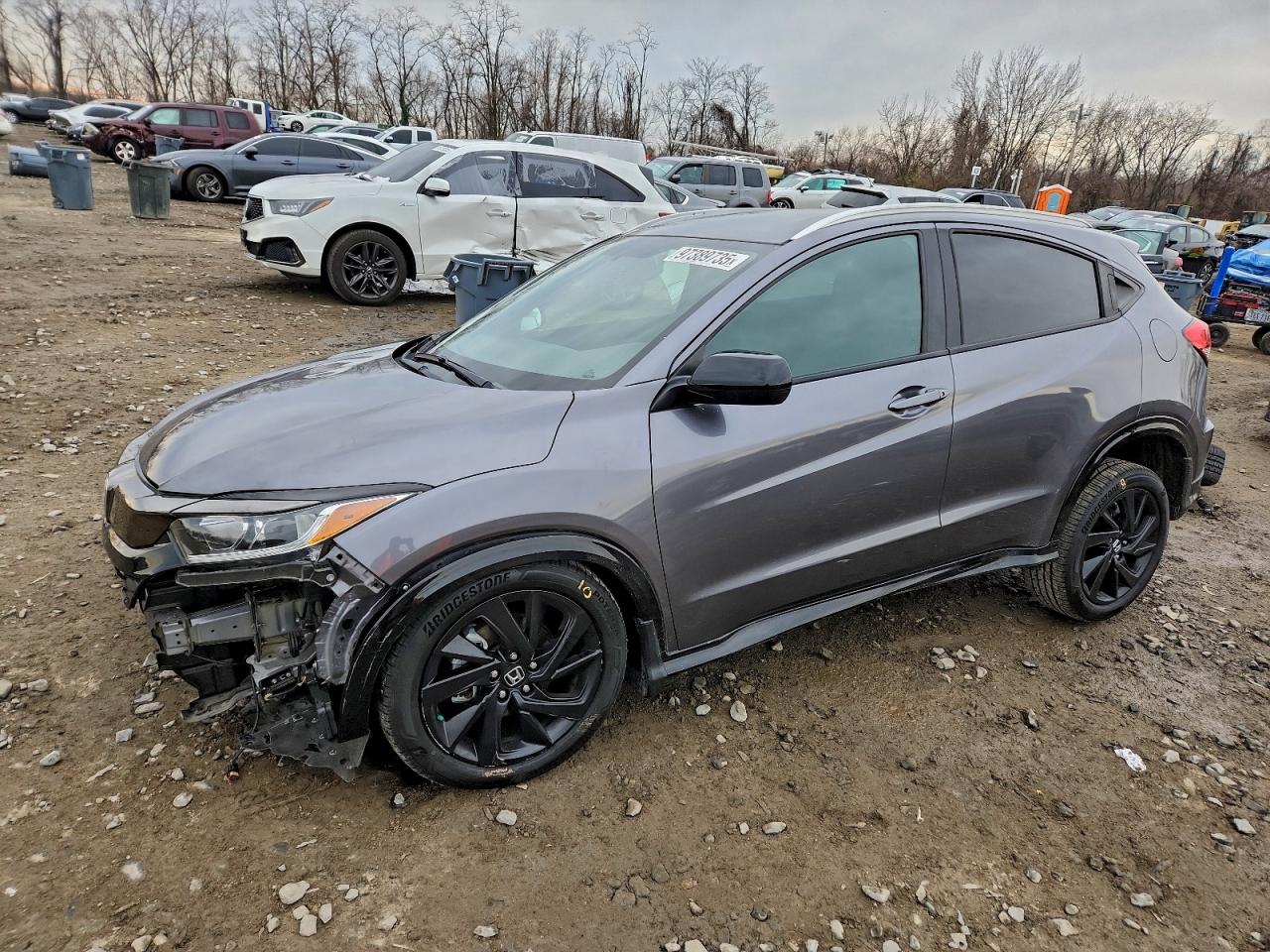 Salvage Honda HR-V Image