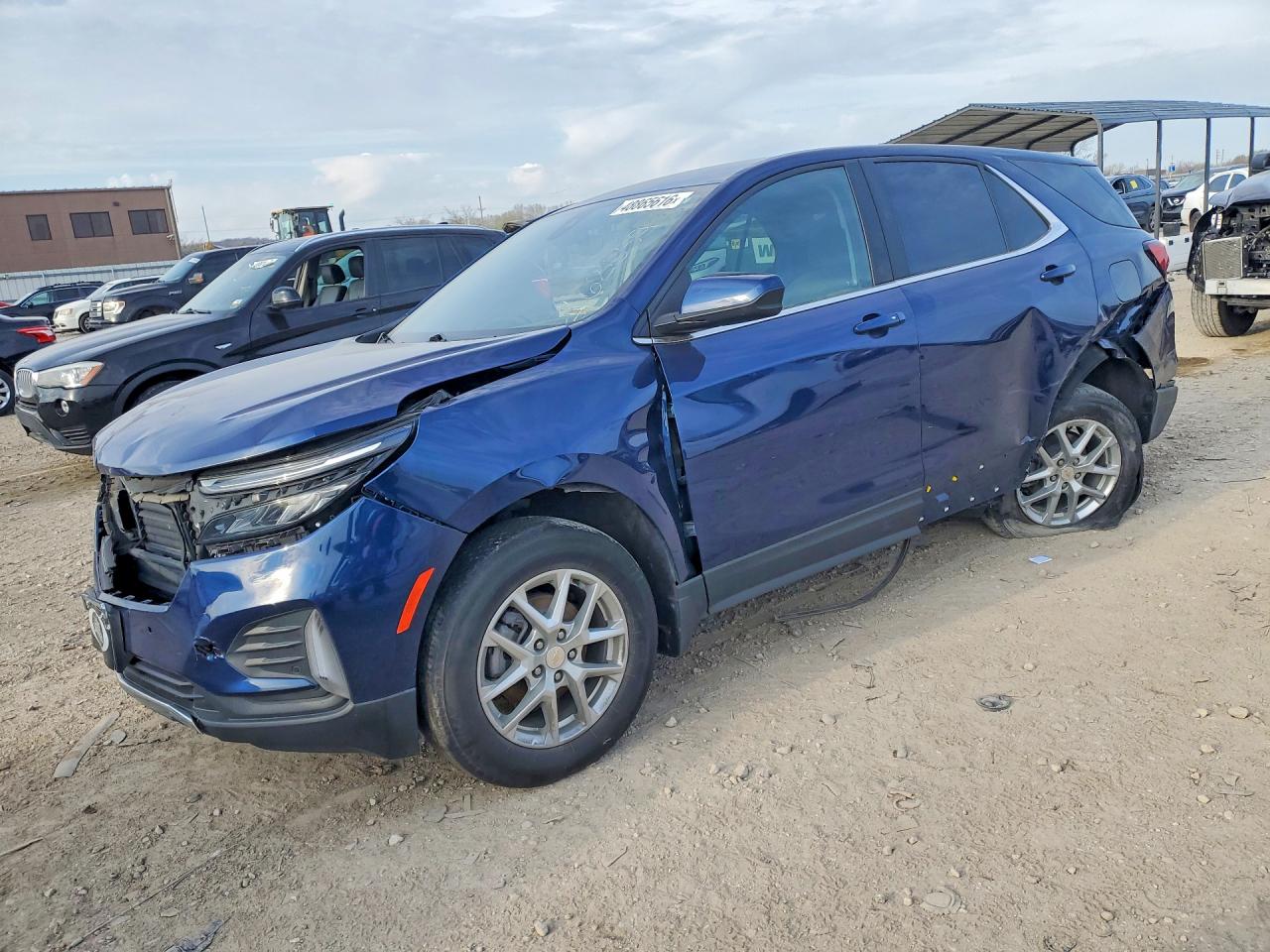 Salvage Chevrolet Equinox Image