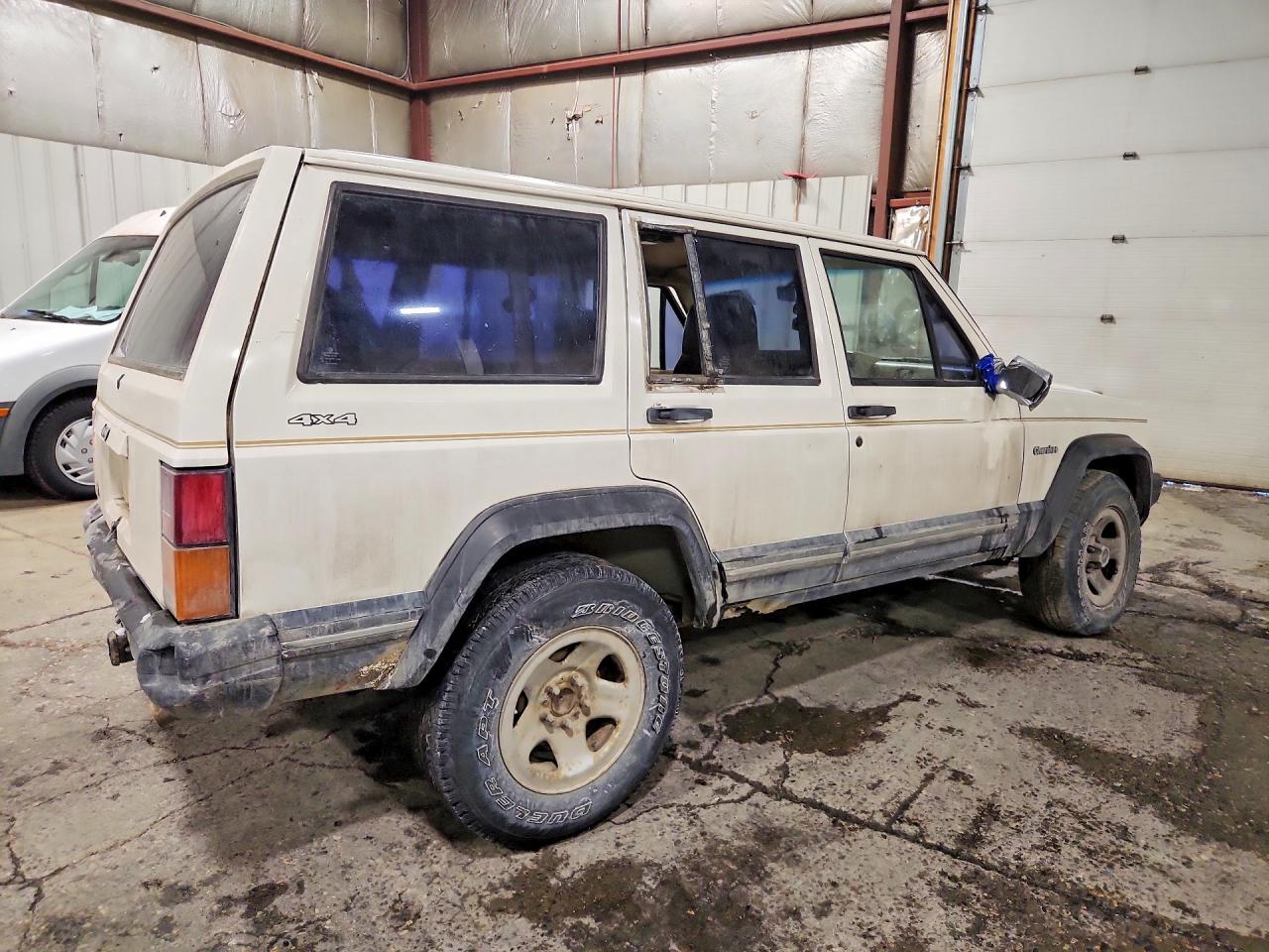 Jeep Cherokee Sport