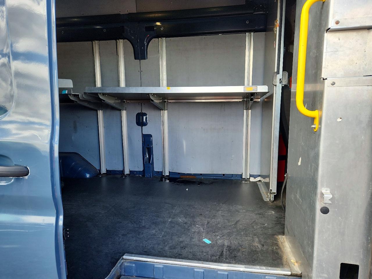 Ford Transit T-250