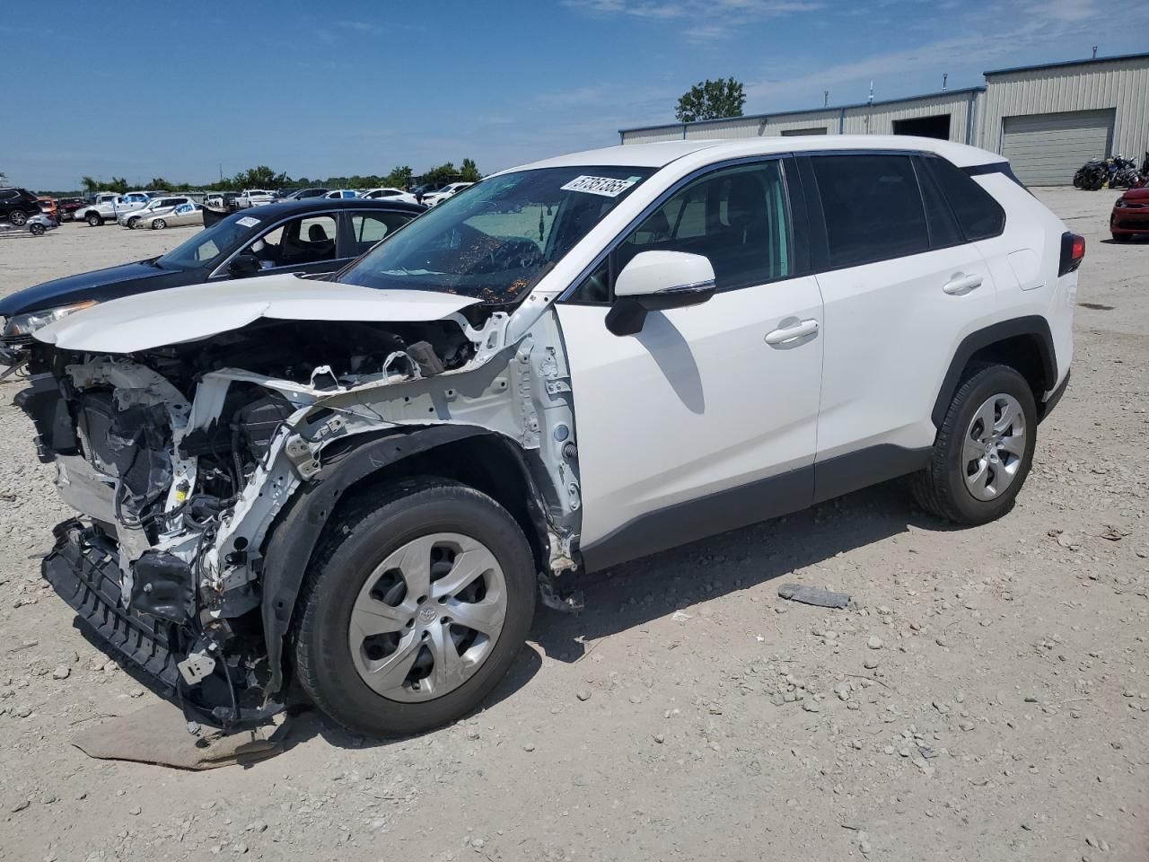 Salvage Toyota RAV4 Image