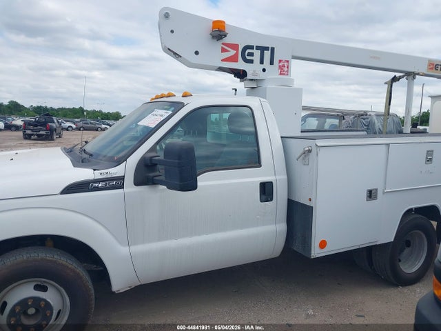 Ford F-350 Xl