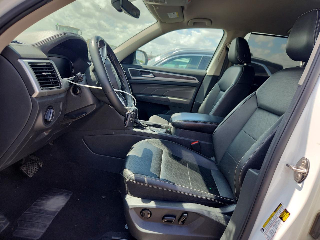 Volkswagen Atlas Se