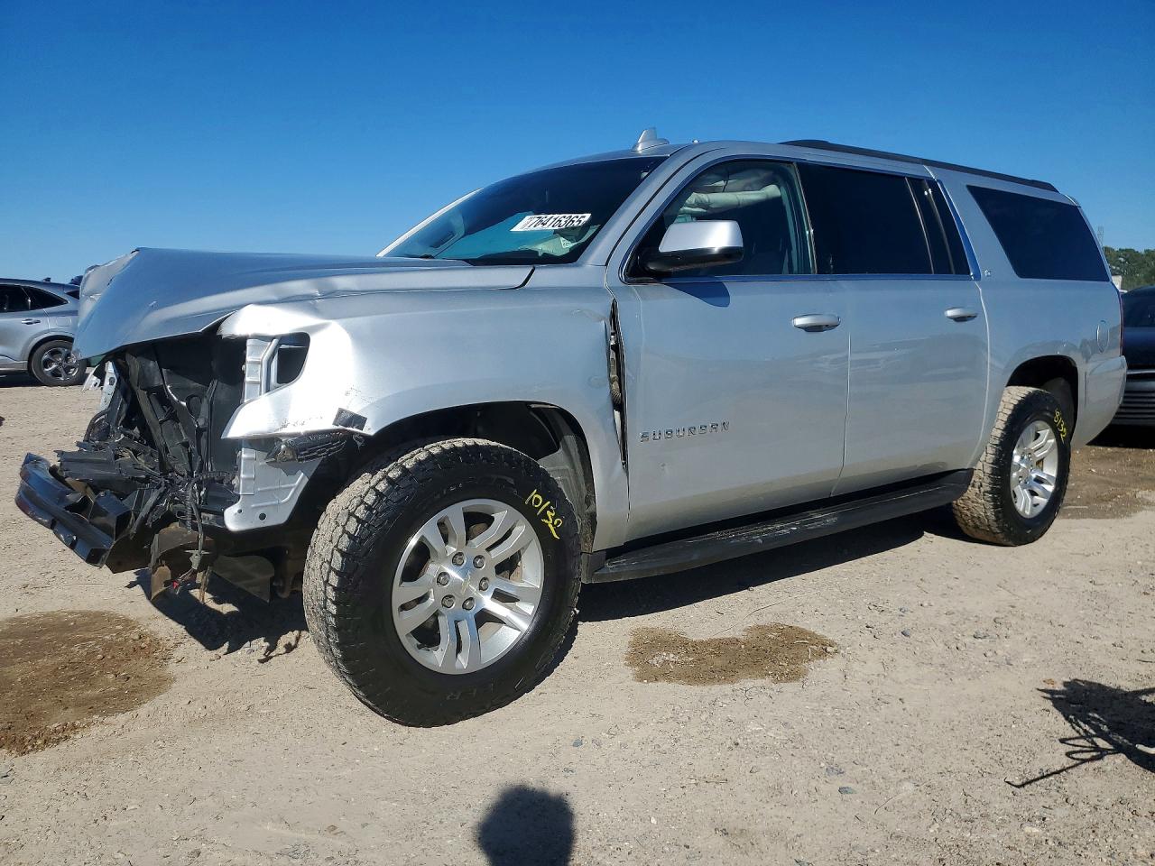 Salvage Chevrolet Suburban Image