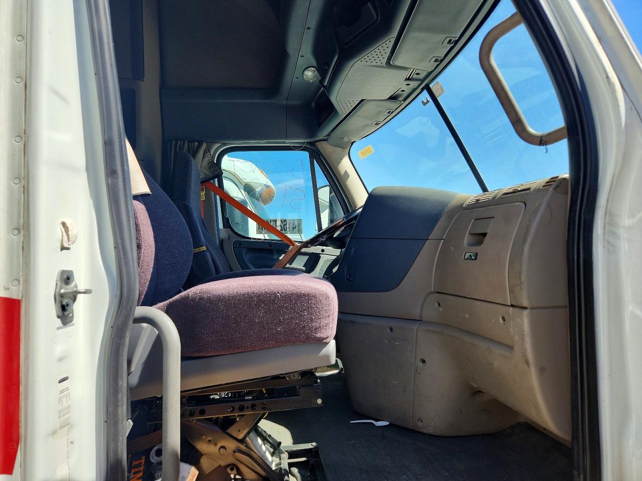 Freightliner Cascadia 125