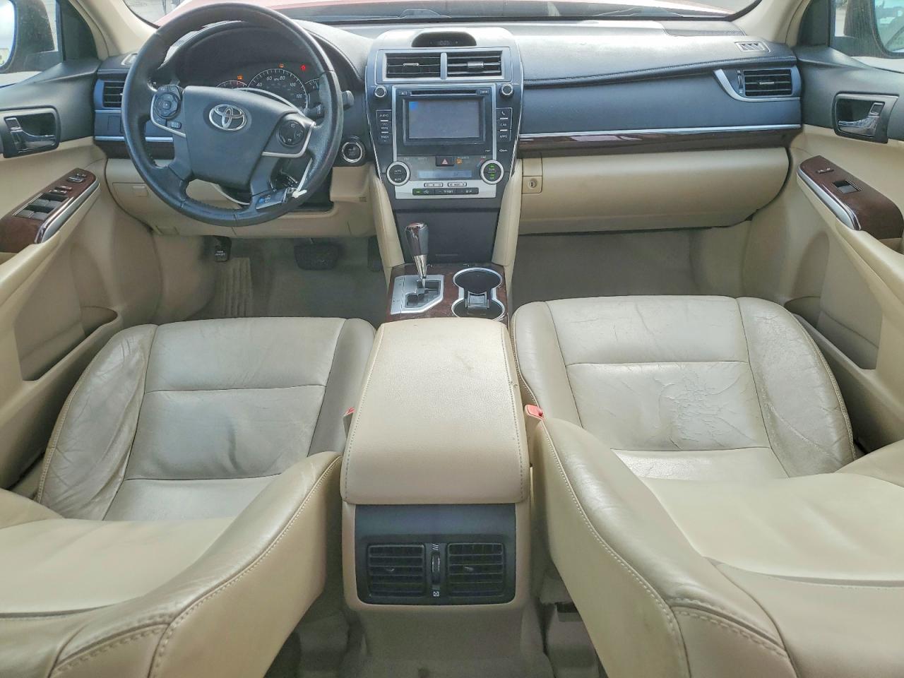 Toyota Camry Xle