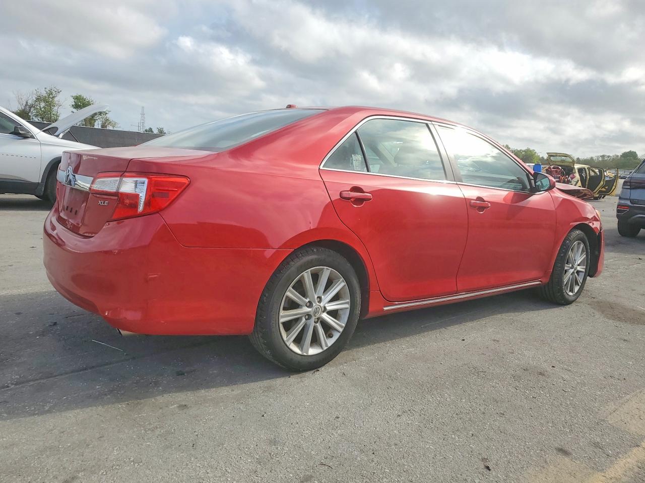 Toyota Camry Xle