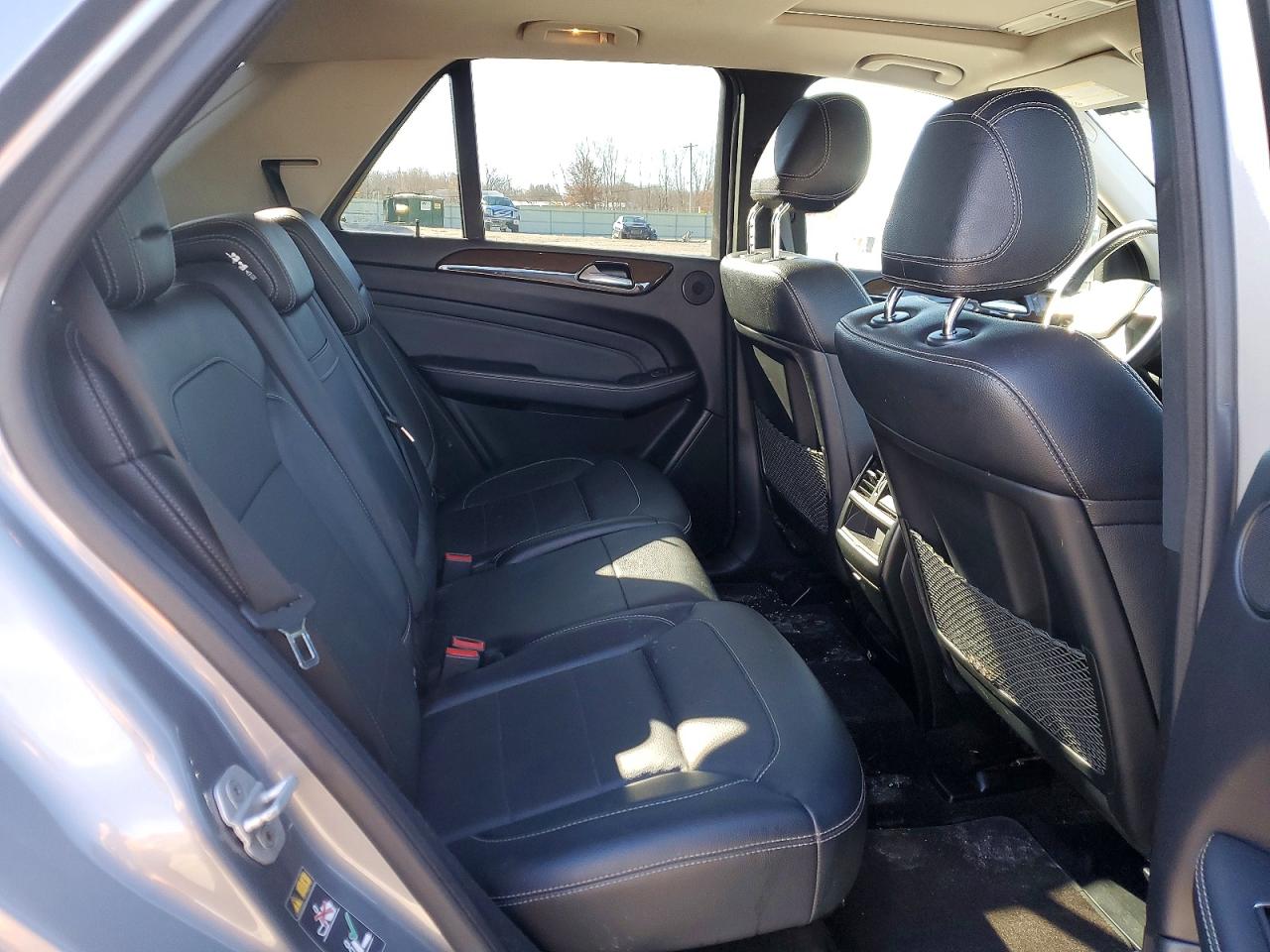 Mercedes-Benz M-Class 350 Bluetec