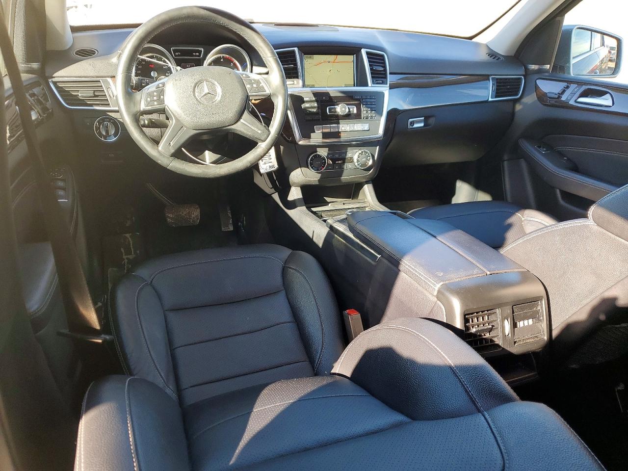 Mercedes-Benz M-Class 350 Bluetec
