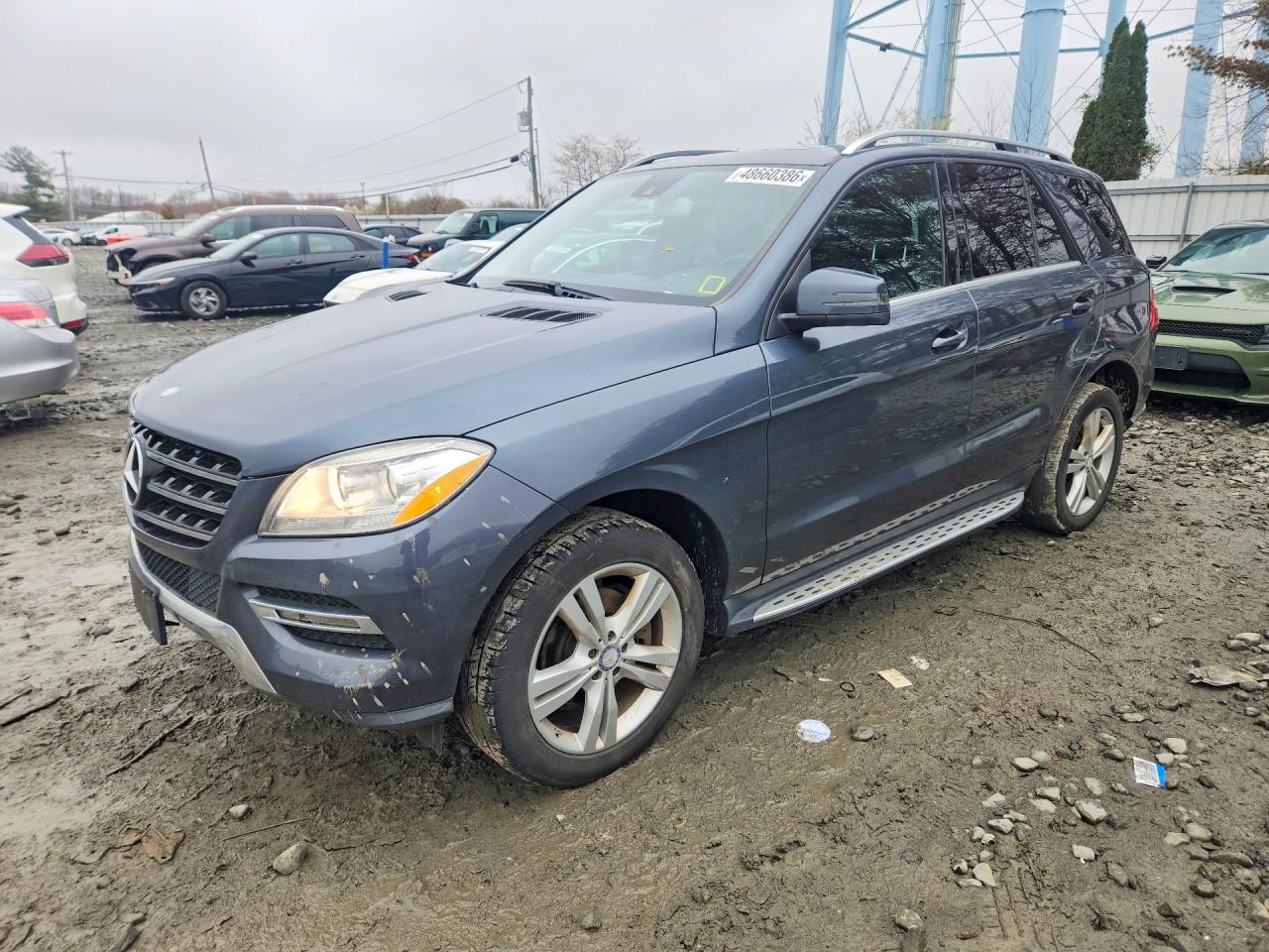Salvage Mercedes-Benz M-Class Image
