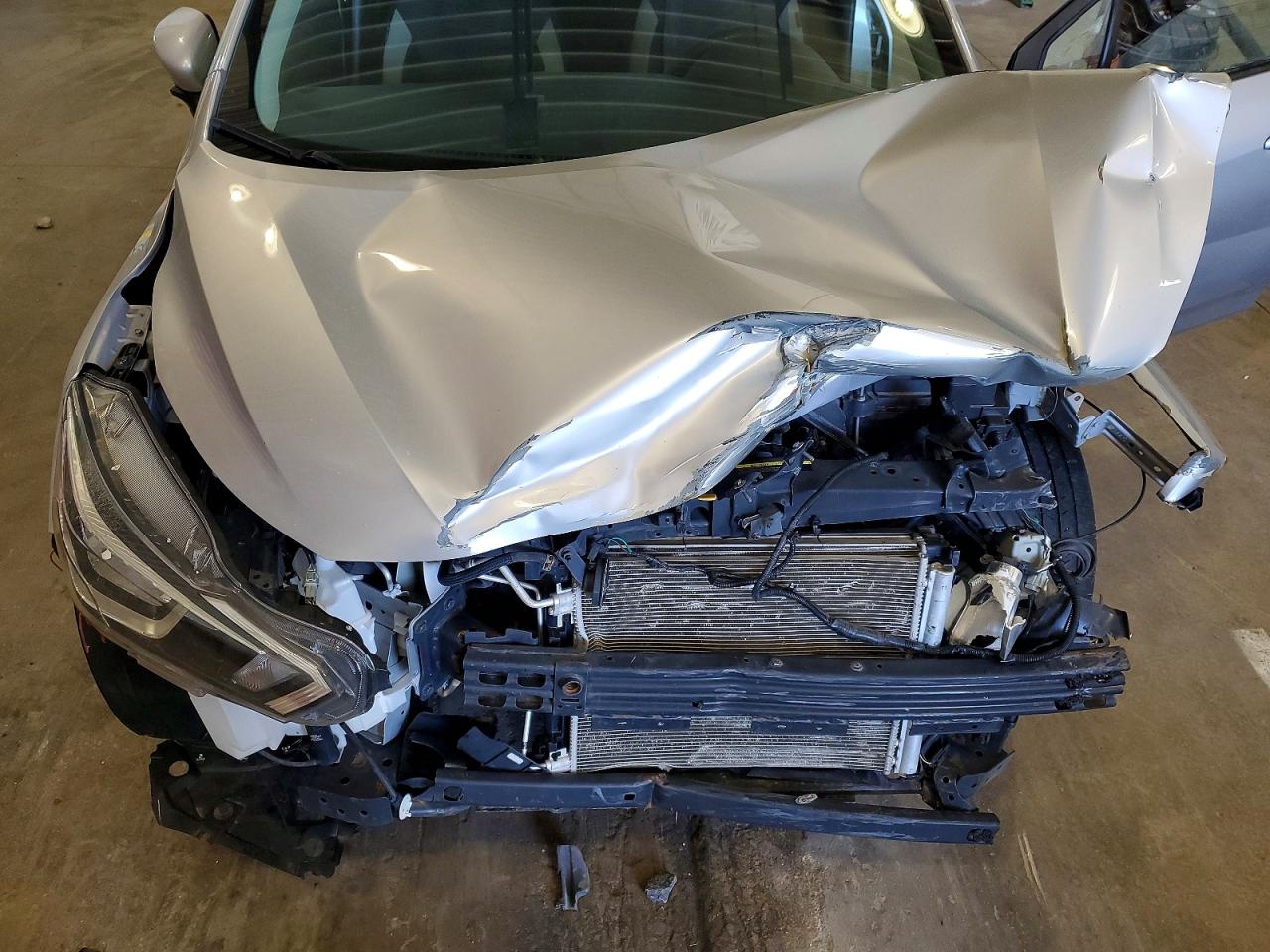 Nissan Versa Sv