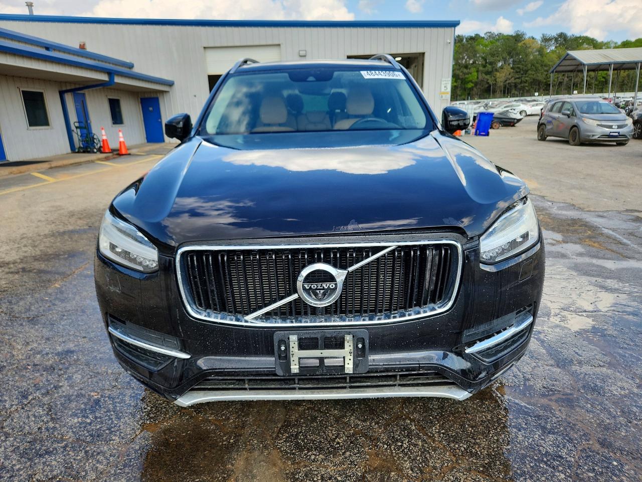 Volvo XC90 T6