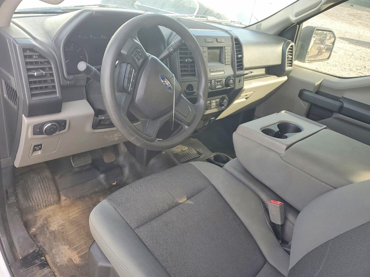 Ford F-150 Super Cab