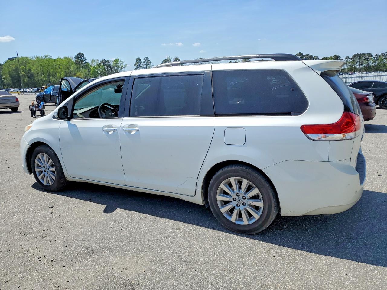 Toyota Sienna Limited 7-passenger