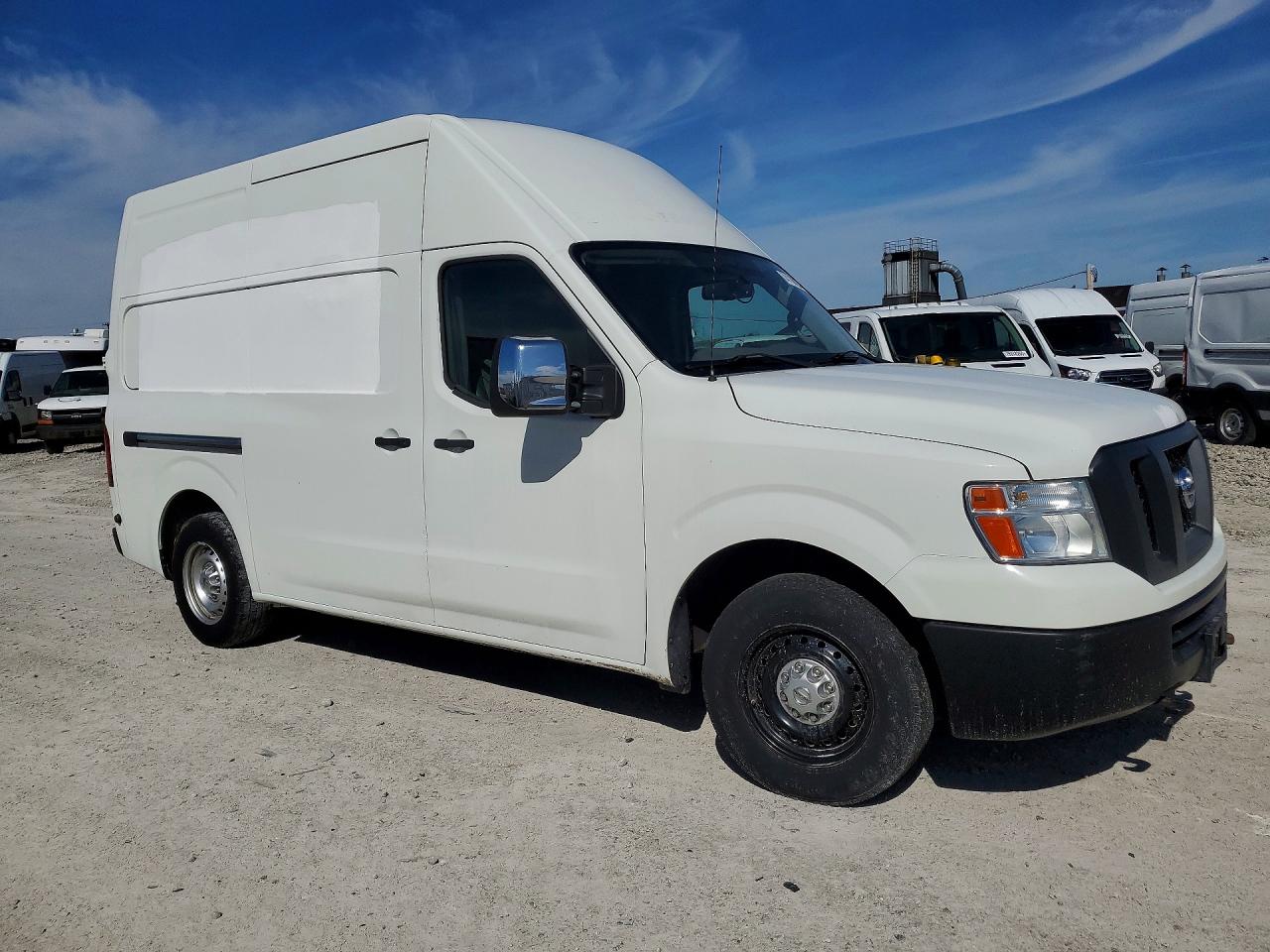 Nissan Nv 2500
