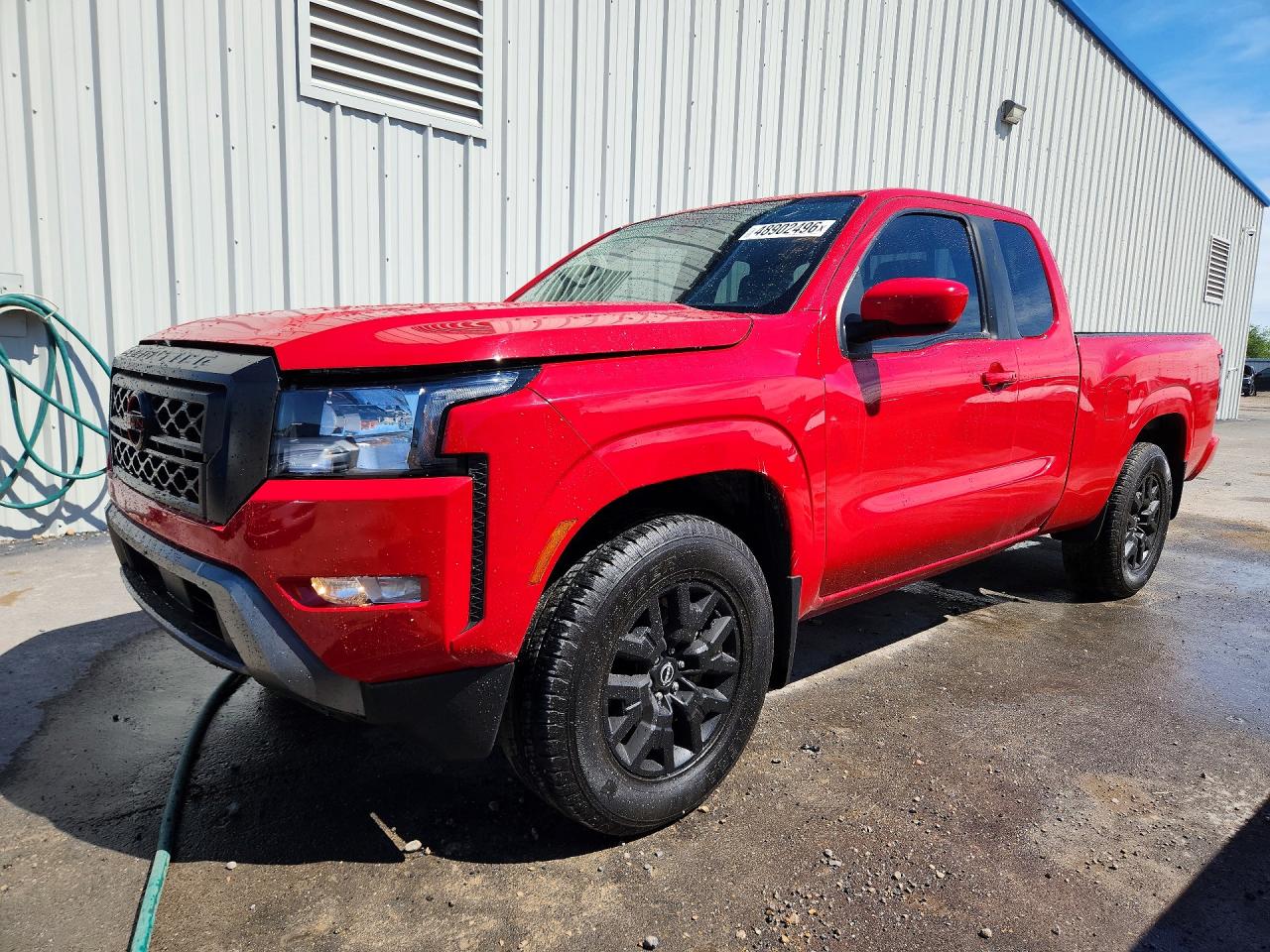 Salvage Nissan Frontier Image