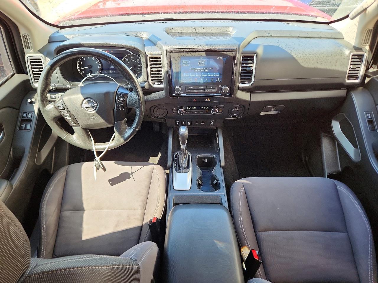 Nissan Frontier Sv