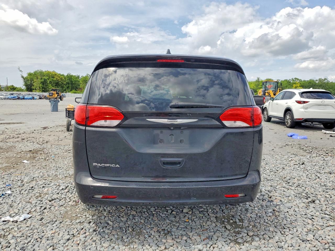 Chrysler Pacifica Lx
