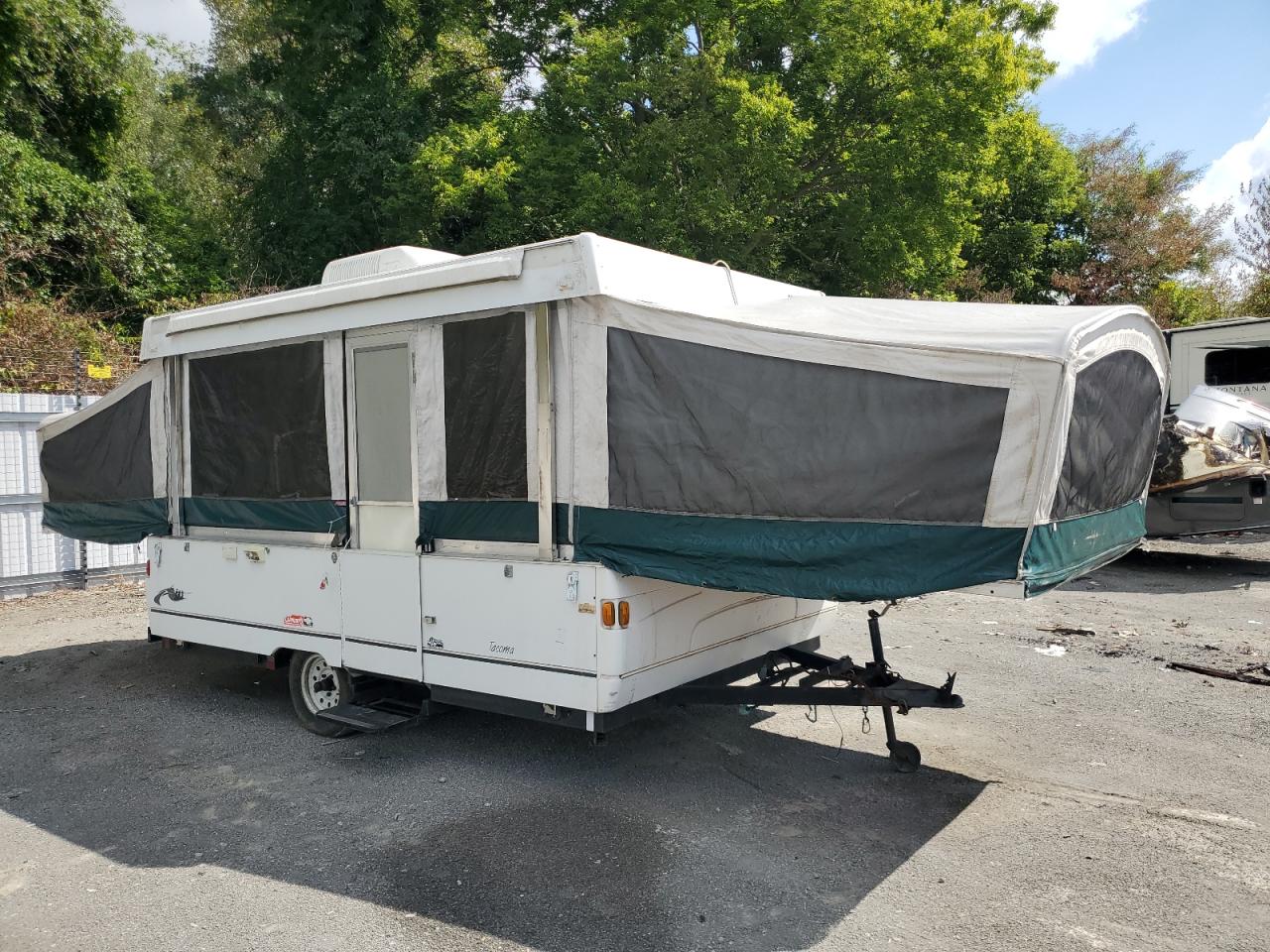 Salvage Coleman Travel Tra Image