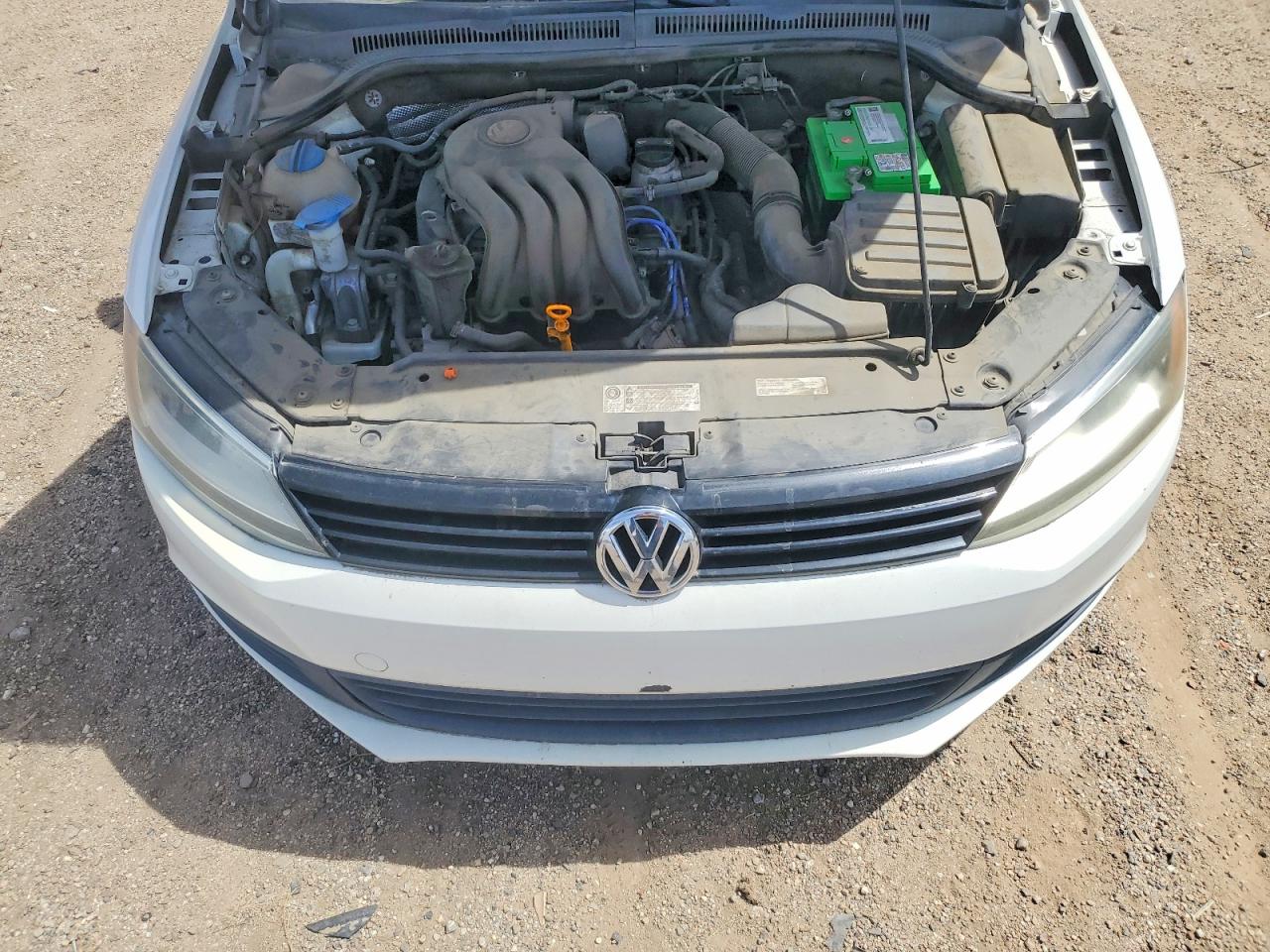 Volkswagen Jetta Base