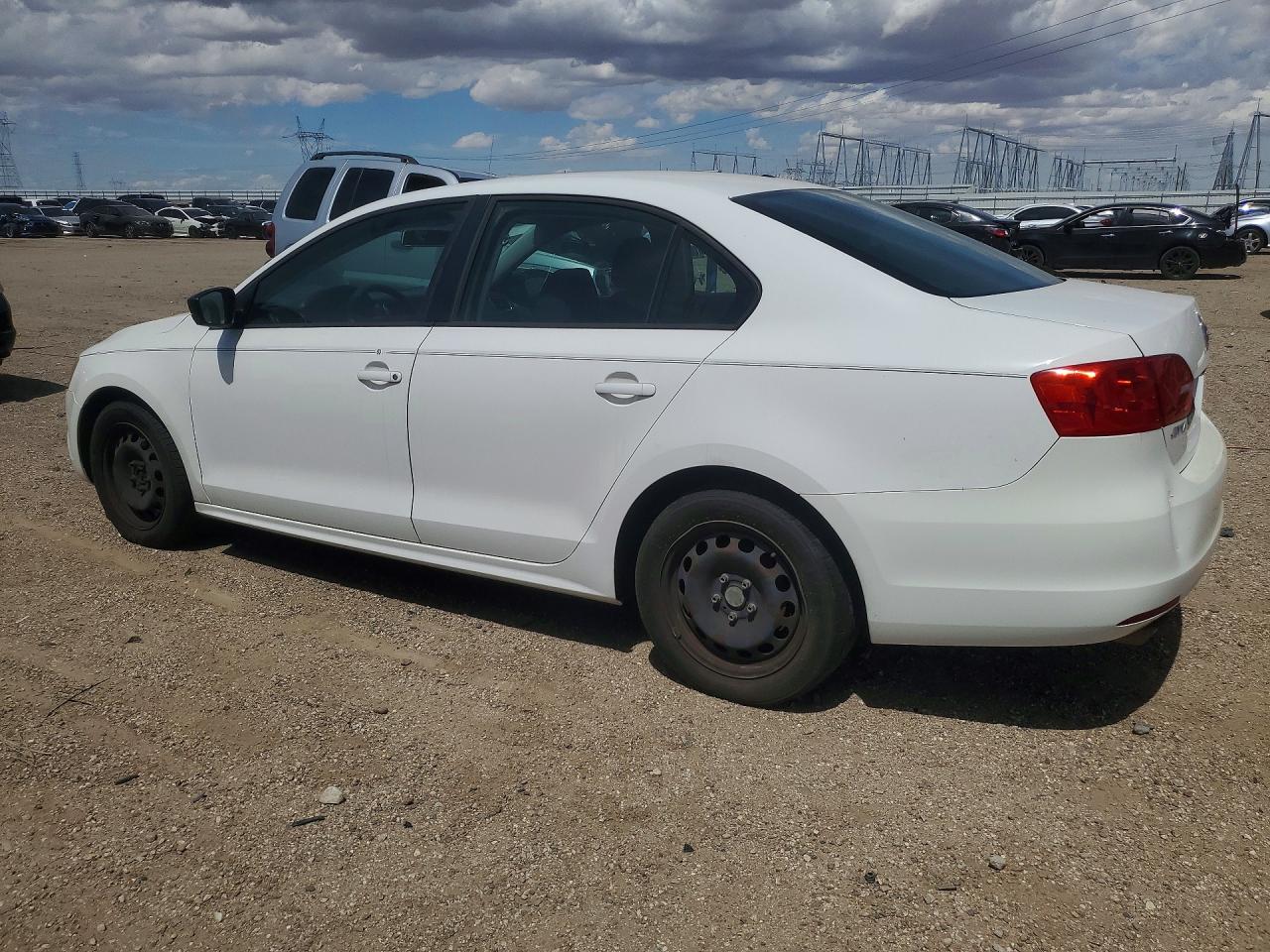Volkswagen Jetta Base