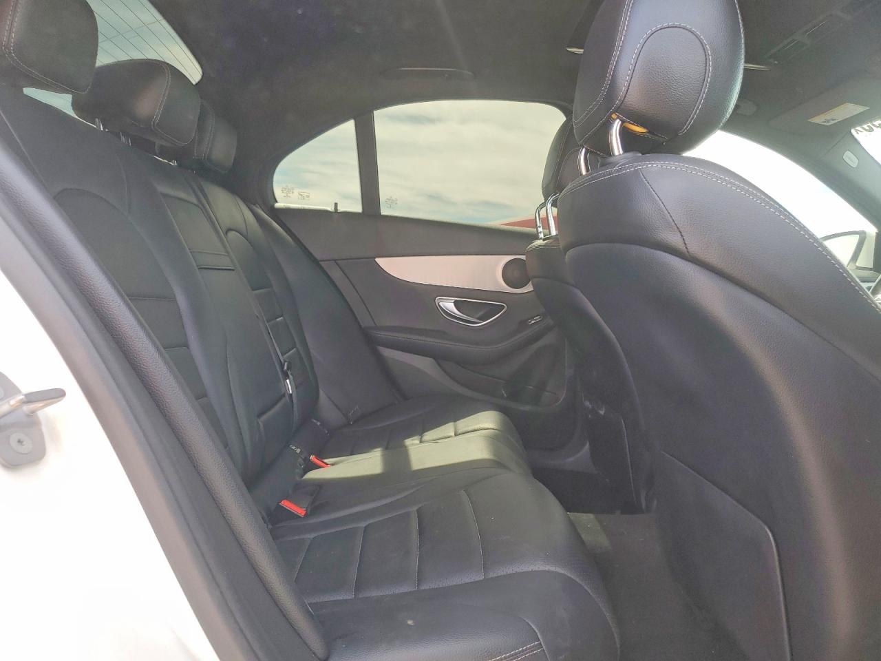 Mercedes-Benz C-Class 300