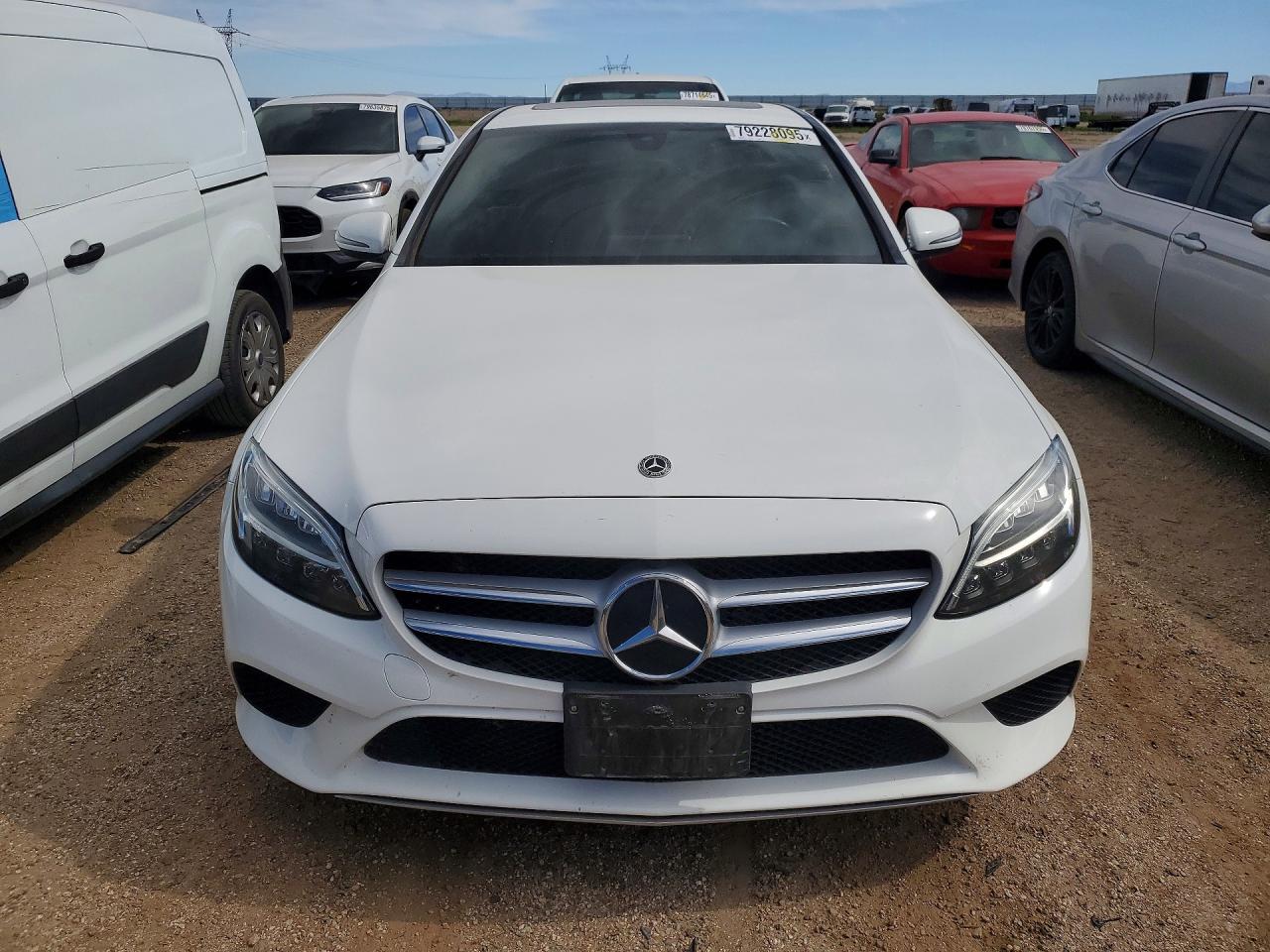 Mercedes-Benz C-Class 300