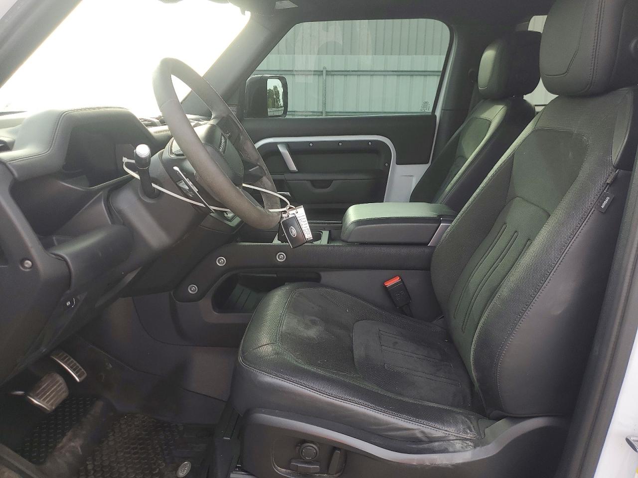 Land Rover Defender 90