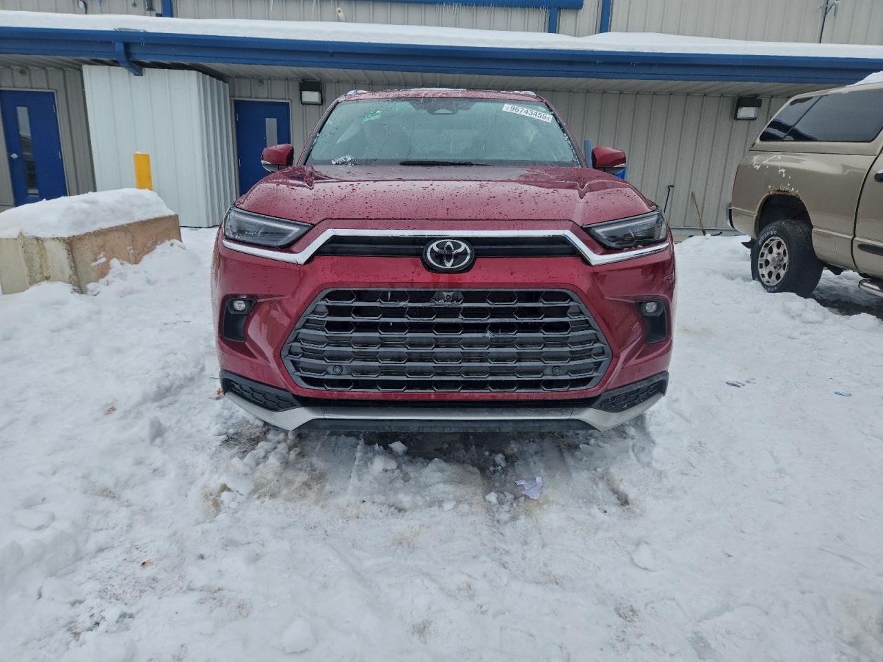 Toyota Grand High