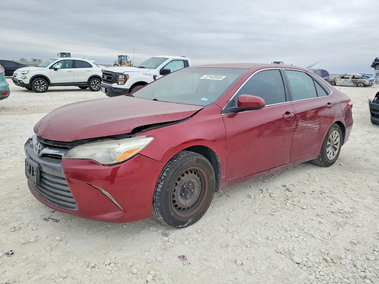 Salvage Toyota Camry Image
