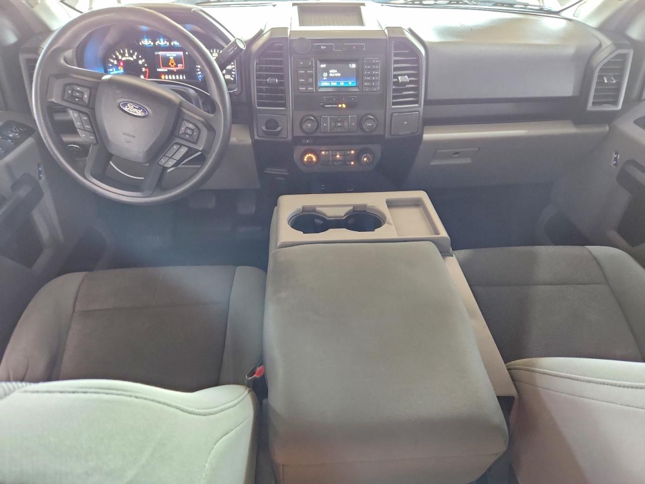 Ford F-150 Super Cab
