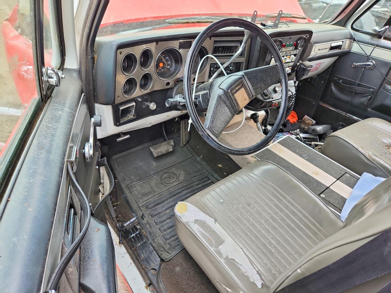 Chevrolet V3500