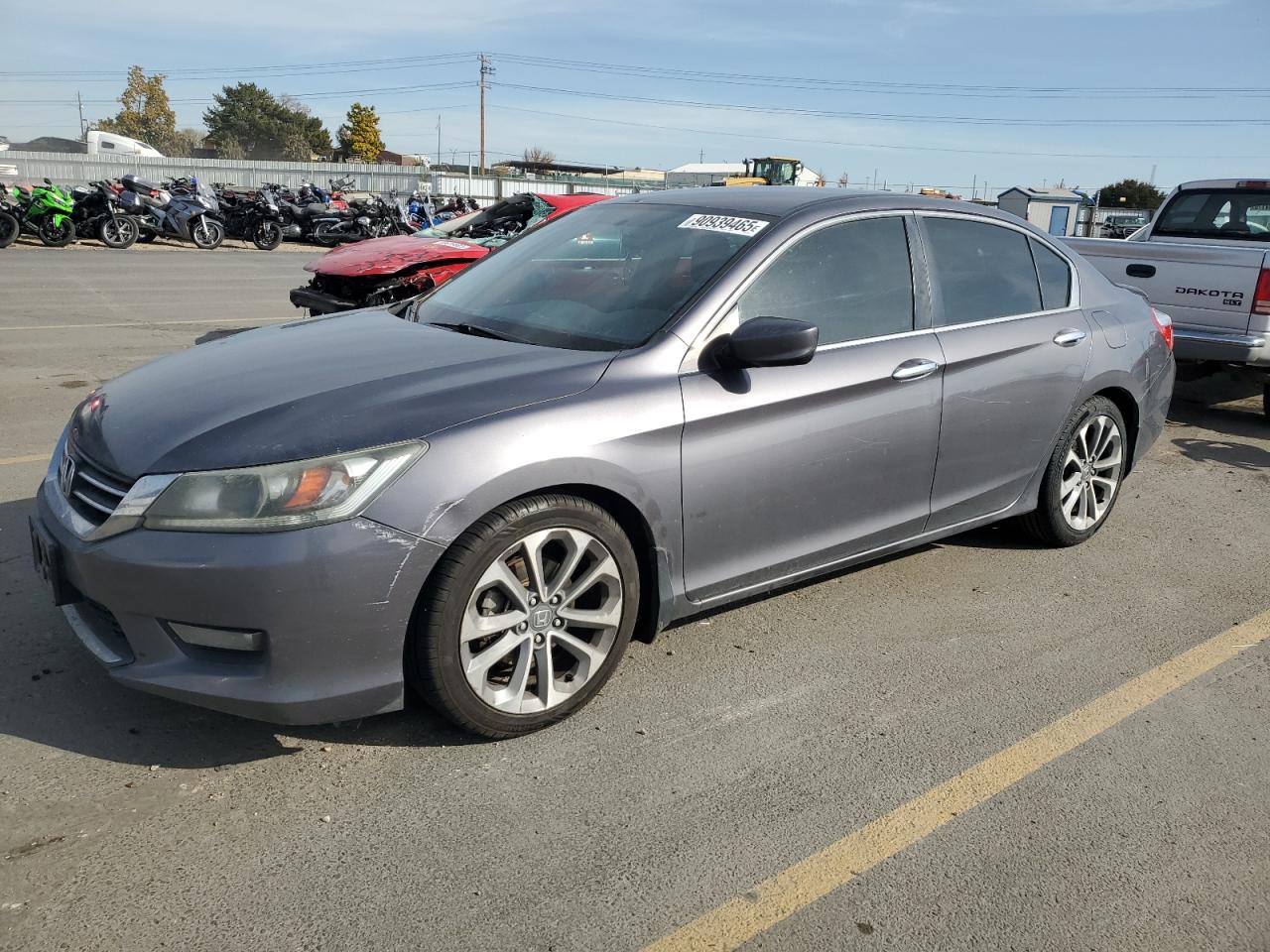 Salvage Honda Accord Image