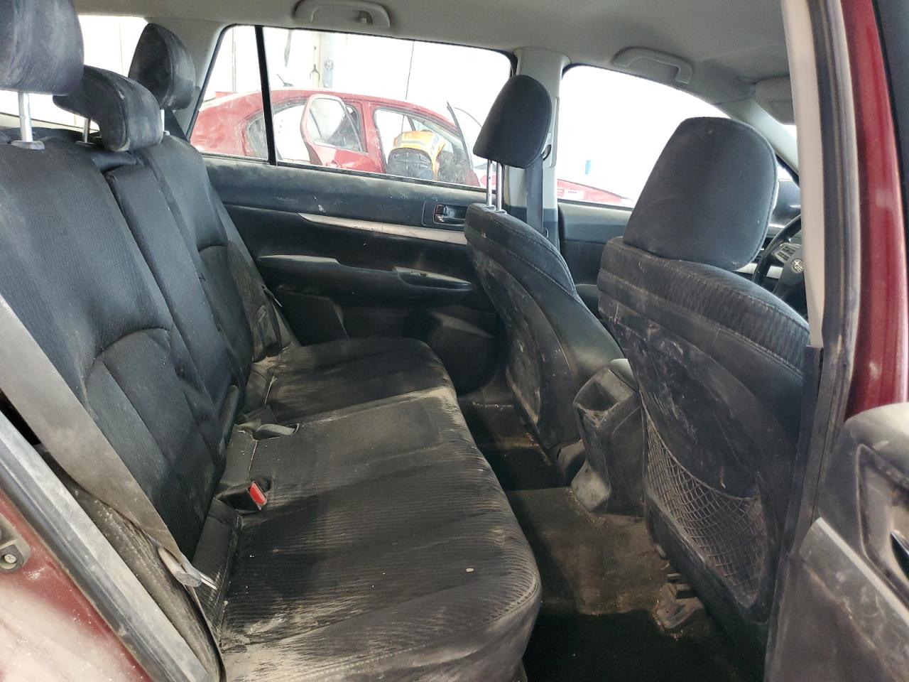 Subaru Outback 2.5i