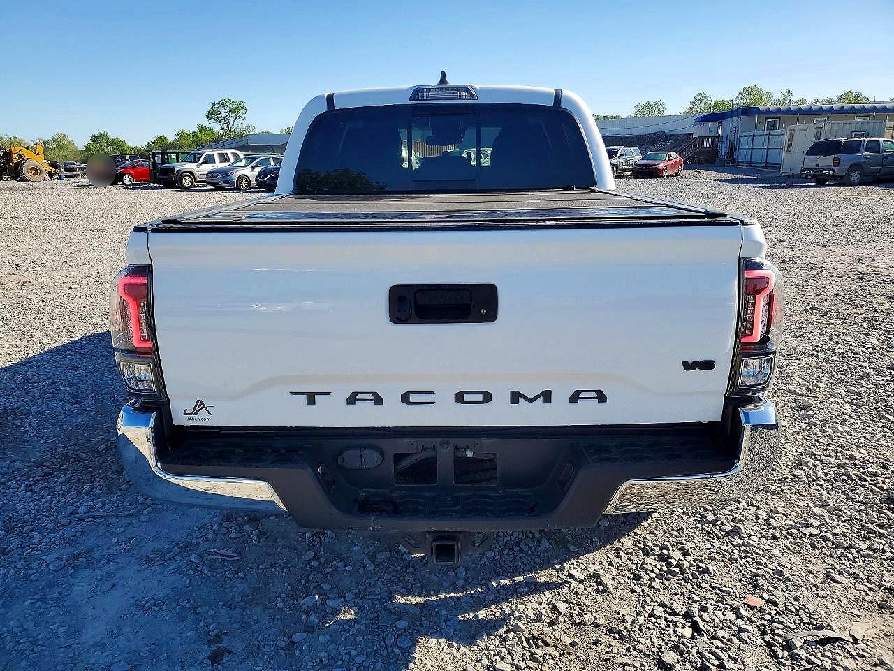 Toyota Tacoma Sr5 V6