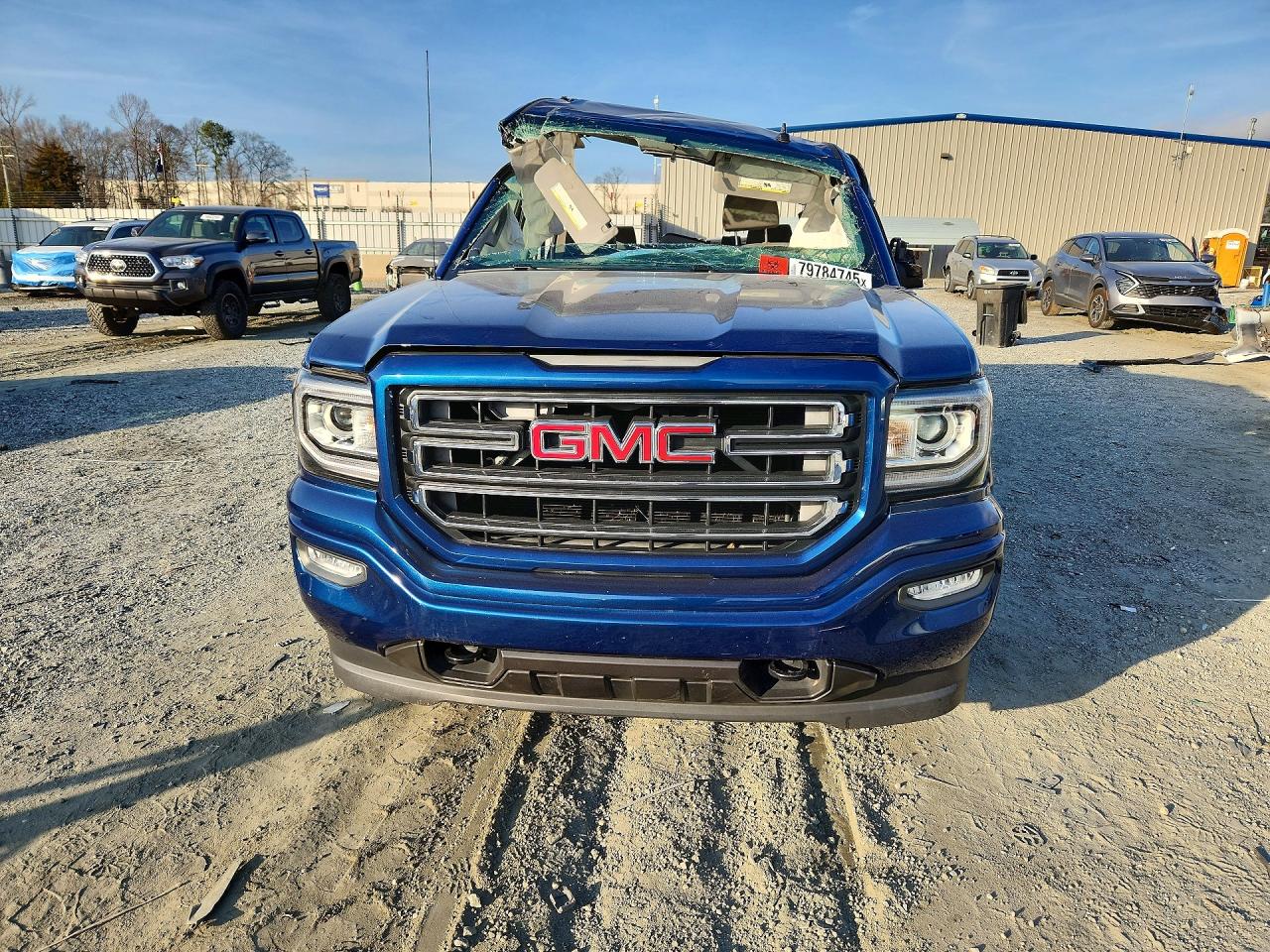 GMC Sierra