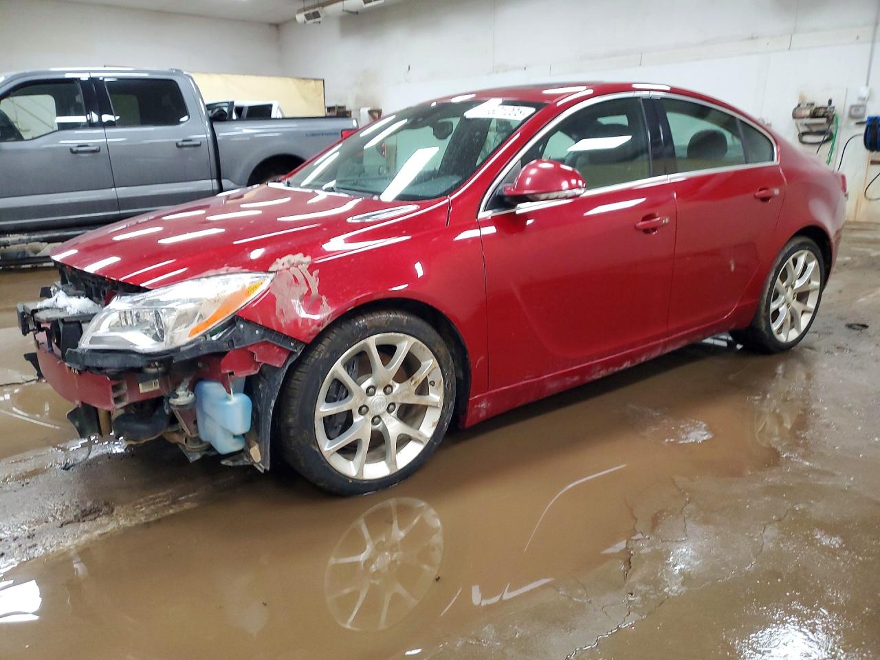 Salvage Buick Regal Image